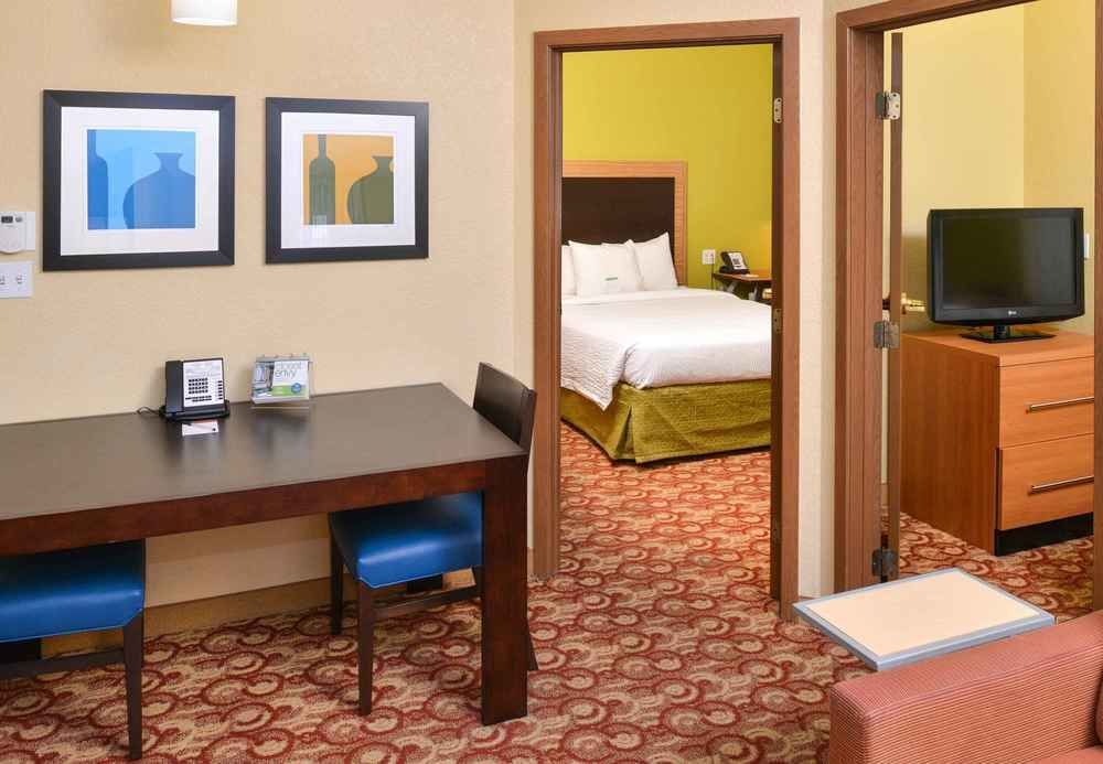 Towneplace Suites By Marriott Miami Airport W 多拉 外观 照片